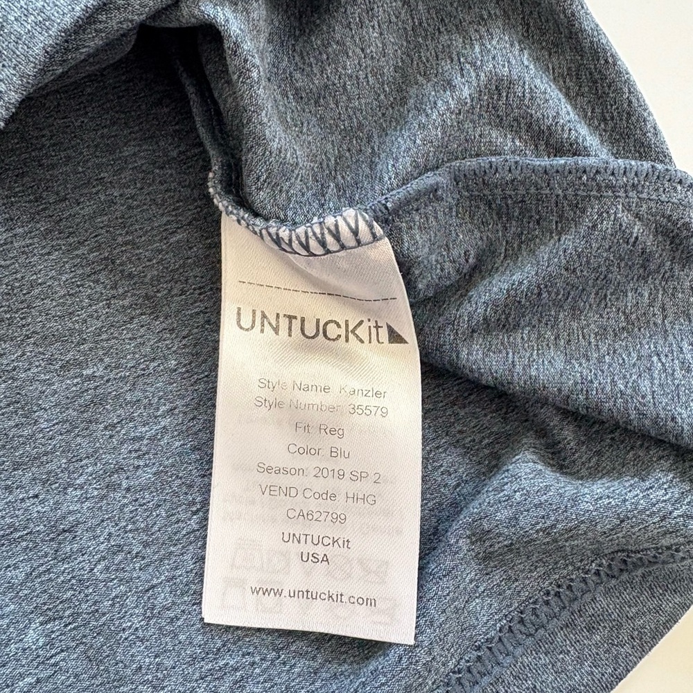 Untuckit Set of 2 Short Sleeve Tshirts Clarendon & Kanzler Blue and Red Size S - Picture 6 of 13